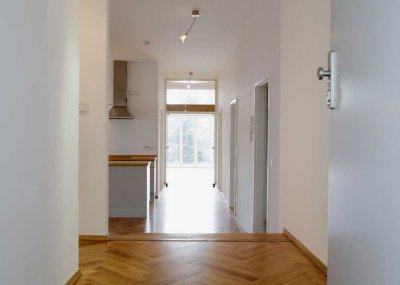 PROVISIONSFREI Ruhige, sonnige Penthousewohnung - Solln Prinz Ludwigs Höhe