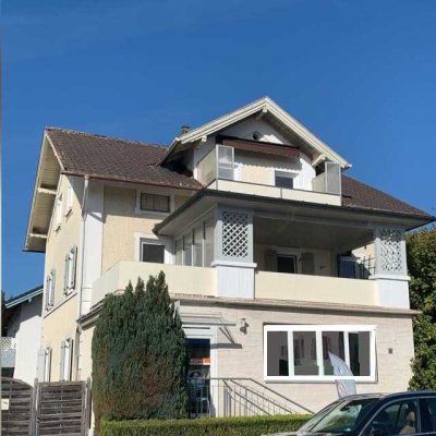 Großzügige 4-Zimmer-Gartenwohnung in schöner Stadtvilla