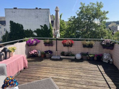 Zentral gelegene 3-Zimmer Wohnung mit Dachterrasse in ruhiger Lage