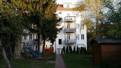 Sanierte 4-Zimmer Wohnung mit Balkon in Berlin