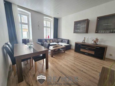 "Leben im Altbauflair – Moderne trifft auf klassisches Design!"