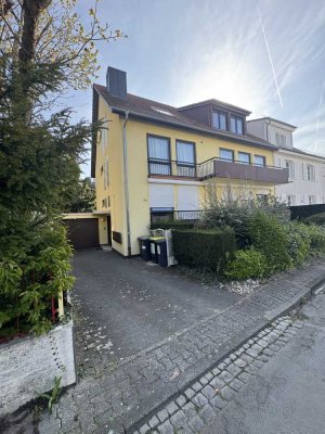 Außergewöhnliche Dachwohnung in ruhiger Lage