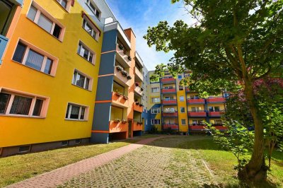 Wir bauen für Sie um...aus 3 mach 2!