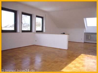 7 9 0,- für 3 Zimmer 7 6 qm inkl. EINBAUKÜCHE + viel Licht + PARKETT am Hochgericht