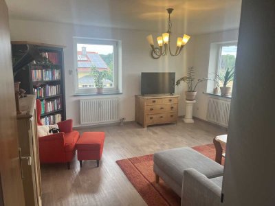 4-Raum-Wohnung mit Balkon und Ausblick in Söchtenau
