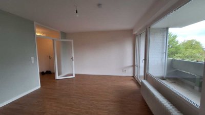 Renovierte, sofort bezugsfertige 2-Zimmer-Wohnung in Achim