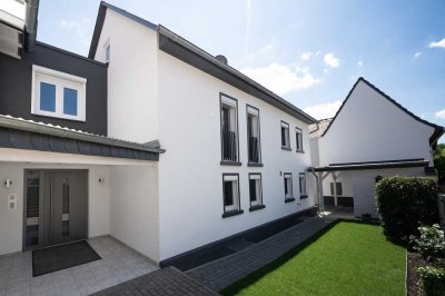 Raum für Familie, Freiheit und Zukunft  - durchdachtes Mehrfamilienhaus mit Stil
