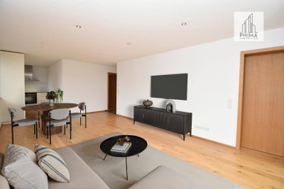 Neuwertige 4-Zimmer Wohnung in zentraler Lage zu mieten