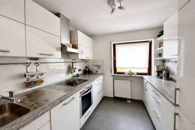 Helle 3 Zimmer Wohnung Nahe Volkspark inkl. Einbauküche