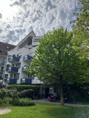 Top Lage in Köln: Moderne 3-Zimmer-Wohnung mit Balkon & Aufzug