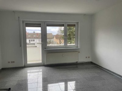 Helle 3-Zimmer Wohnung im 3. OG mit Balkon in Karlsruhe-Nordweststadt