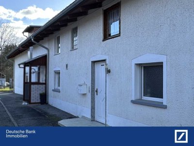 DBI - RALF PAVALETZ - Wohnung (oder doch Reihenhaus?) - mit großem Gartenanteil