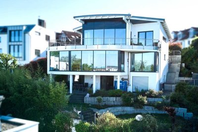 Exklusive Architektenvilla in  Hanglage mit traumhaftem Ausblick
