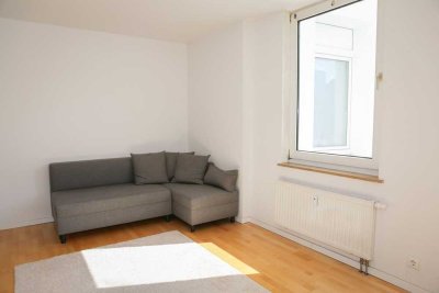 Möblierte 1-Zimmer-Wohnung mit Küche in Fürth