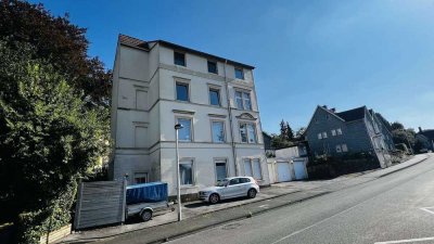 FÜR HANDWERKER - 3-Familienhaus mit großem Grundstück in ruhiger Lage