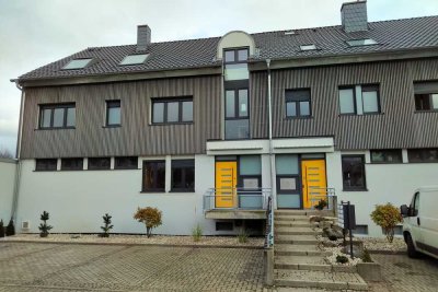 ++TOP renovierte 3 ZKB++großes Tageslichtbad++klimatisiert++Parkett