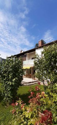 Herrsching am Ammersee, helle DHH mit großem Garten