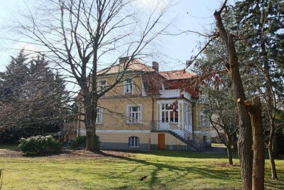 Große Villa in Graz, 7 Zimmer, Garten, Balkon, Terrasse – Ihr Traumhaus wartet!