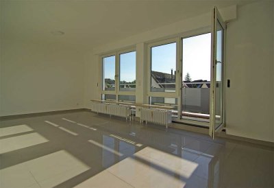 Sonnige, ruhige 1 ZW im 2.OG mit Balkon und Einbauküche