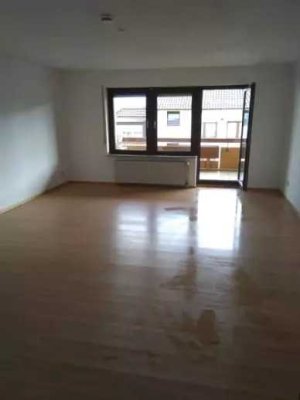 Sehr schöne gemütliche 3 Zimmerwohnung in ruhige Lage