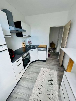 Gepflegte 25-Zimmer-Wohnung, großer Balkon