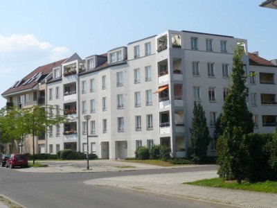 2-Zimmer-Wohnung im Kirchsteigfeld, barrierefrei, Garagenstellplatz