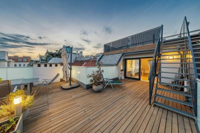 Freiraum über dem Servitenviertel: Großzügige DG-Maisonette mit herrlicher Aussicht und Gewölbe Studio