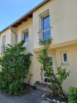 Vermietetes Reihenmittelhaus mit Garage ...