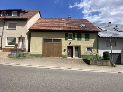 ++ Einfamilienhaus mit Scheune ++ traumhafter Ausblick ++ großer Garten ++ Doppelgarage ++