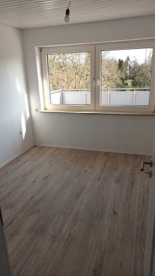 Helle 3-Zimmer- Wohnung in MS-Roxel (104 qm incl. 40 qm Dachterrasse, 20 qm berechnet) (Wohnen über