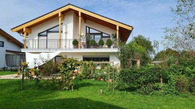 Traumhafte Dachgeschosswohnung mit gehobener Ausstattung und nachhaltigem Wohnkomfort