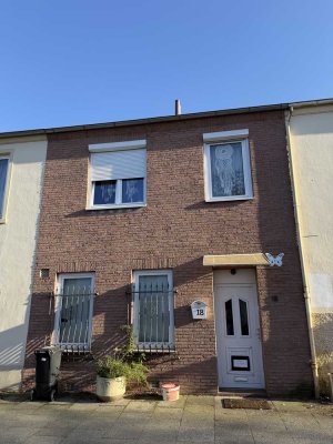 Leerstehendes Ein-Zweifamilienhaus mit Ausbaureserve in Buntentor - Bremen