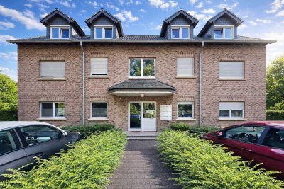 • Wohnen mit Licht, Ruhe & Komfort: Großzügige 3-Zimmer-Wohnung + Balkon + Garage...