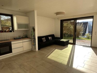 Kleine, feine, helle 2-Zimmer Terrassenwohnung zentral in Altena-Mühlendorf