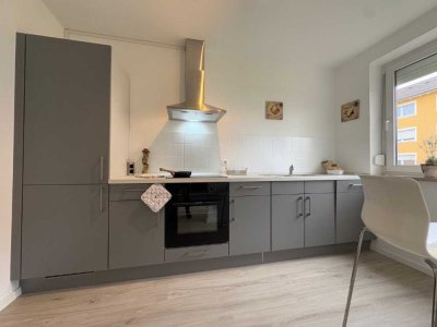 *** Reserviert*** Charmante und großzügige 2-Zimmerwohnung mit Balkon