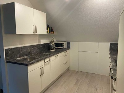 Freundliche und neuwertige 3-Raum-DG-Wohnung mit Einbauküche in Sigmaringen