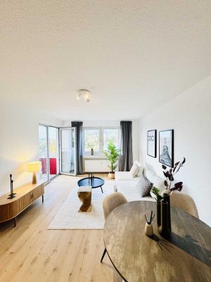 Erstbezug nach Sanierung: Freie 3-Zimmer *Loggia *Aufzug *Barrierearm *Energiekl. E *Für Jung & Alt