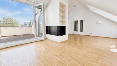 Exklusives 4-Zimmer-Dachgeschosswohnung in bester Josephsplatz-Lage