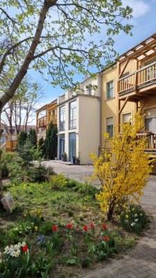 Barleben: Attraktive 4-R-W mit großem Südbalkon in ruhiger Ortskern-Lage