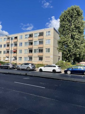 Helle 2-Zimmer-Wohnung mit Balkon im 2. OG in Berlin-Spandau