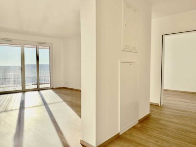 Hannover Kronsrode Neubau: Einbauküche, große Loggia, 2 Bäder, Fußbodnheizung, Tiefgarage, Lift etc.