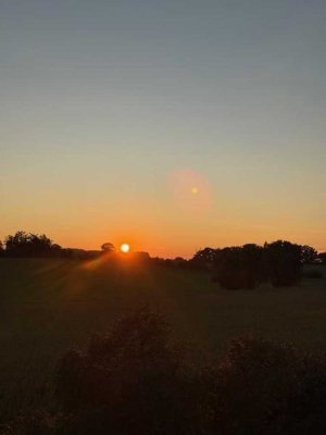 Ein Zuhause mit Horizont - Freie Sicht bis zum Abendrot, Raum für Leben und Arbeiten!