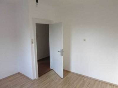 Helle,gepflegte zentral gelegene Wohnung in 91301 Forchheim