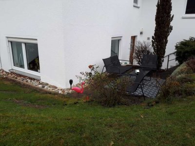 Schöne 2-Zimmer-Einliegerwohnung mit Einbauküche und Terrasse in Erbach-Ringingen