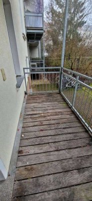 Herrliche Lage * ganz neu hergerichtet * Balkon