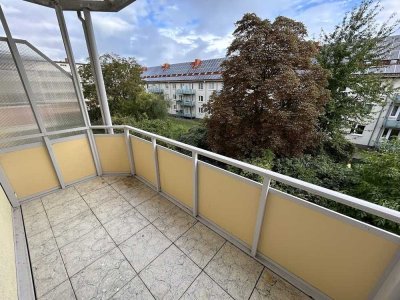 Geräumige 2-Zimmer-Wohnung mit Balkon sucht Nachmieter!