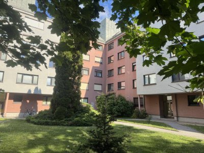3-ZIMMER-WOHNUNG MIT SCHÖNER AUSSICHT IN GRÜNRUHELAGE - NAHE PERCHTOLDSDORF