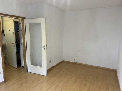 Gepflegtes 1-Zimmer-Apartment mit Balkon