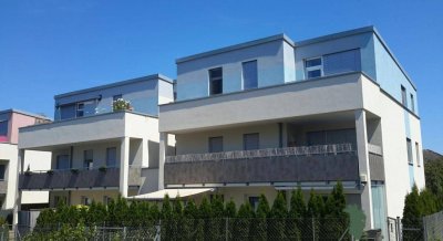 Kemmelbach Top 4/3. Befristete, geförderte 3 Zimmer Wohnung | Großer Balkon.