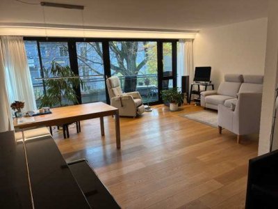 Attraktive 3-Zimmer Wohnung mit großem Balkon im Südviertel